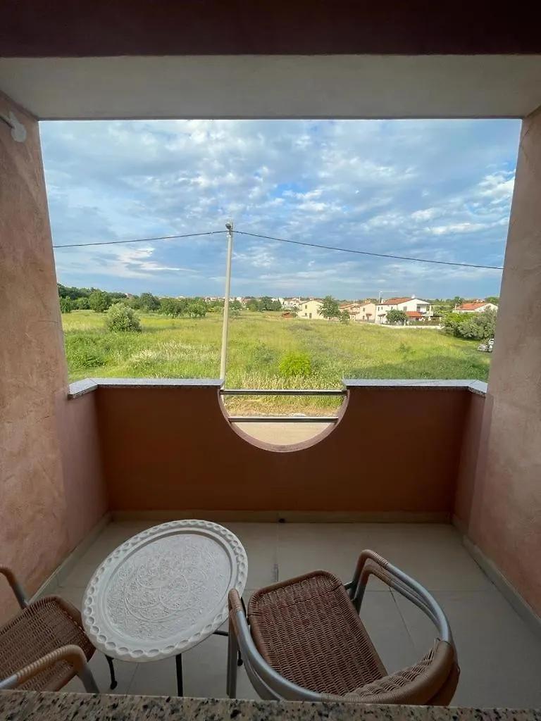 Apartment More Novigrad  0*, Novigrad (Istria) Croatia